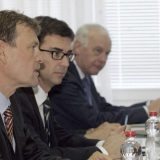 Novi program s MMF-om zbog stranih investitora 8