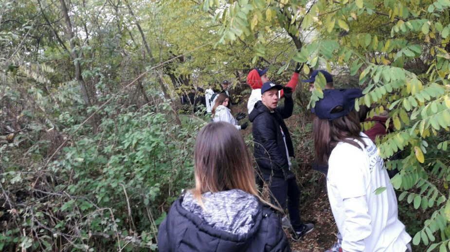 Akcija „Sto kao jedna“ okupila hiljadu volontera u osam gradova 1