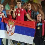 Obaranje ruke: Srbi bolji od Mađara 13