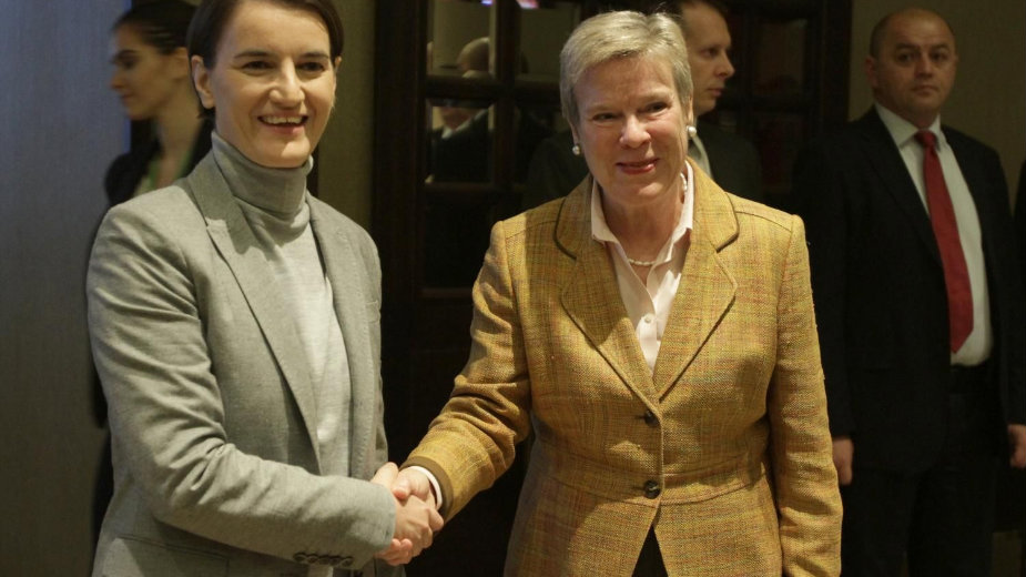 Brnabić Ključno je obezbediti stabilnost 1