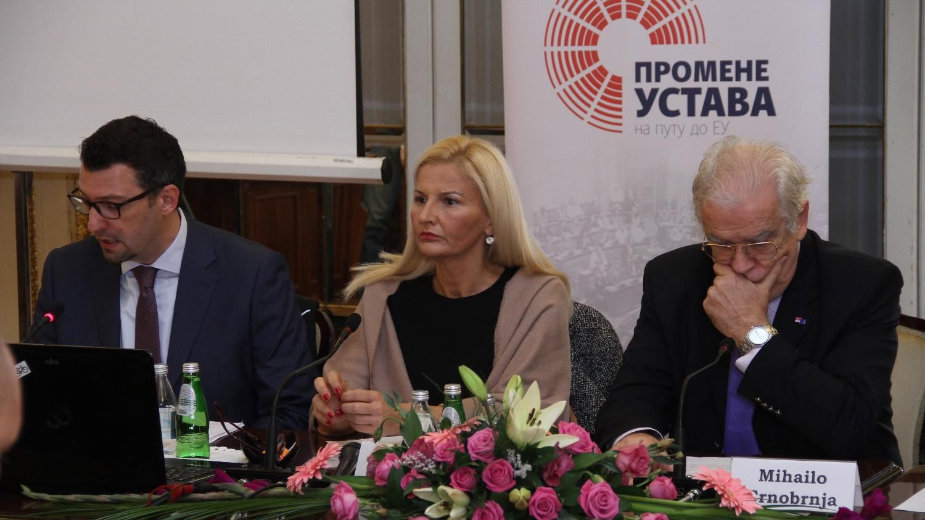 Važniji kalitet umesto roka ustavnih promena 1