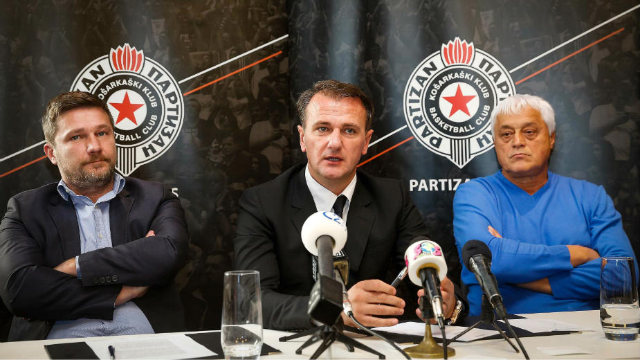 Mijailović u petak preuzima Partizan 1