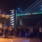 Biciklisti ponovo protestuju zbog liftova na Mostu na Adi 11