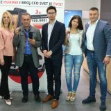 Huawei nagradio najsrećnije 1