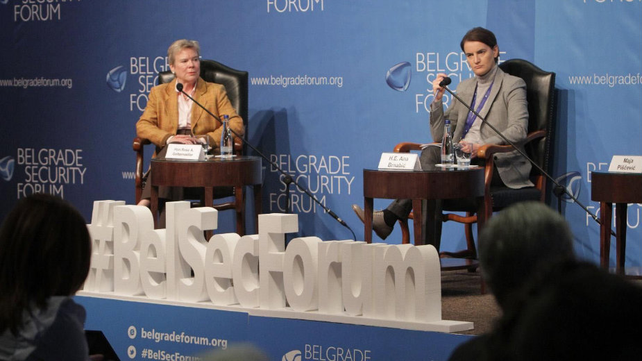 Brnabić: Činjenica da nismo bliži Rusiji 1