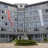 Ni novinar Politike nije pušten u BIA 6