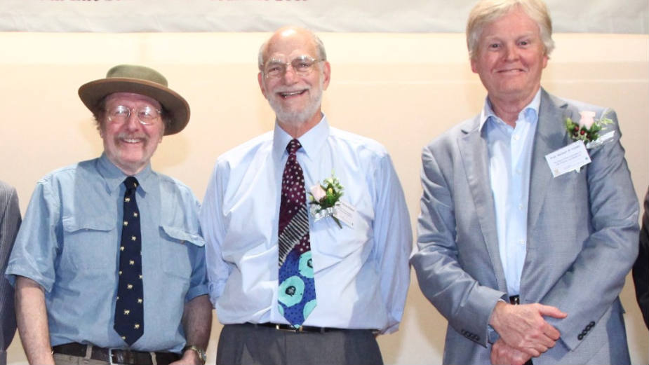 Hol, Rosbaš i Jang dobitnici Nobelove nagrade za medicinu 1