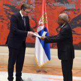 Ambasadori Angole i Danske predali akreditive Vučiću 6