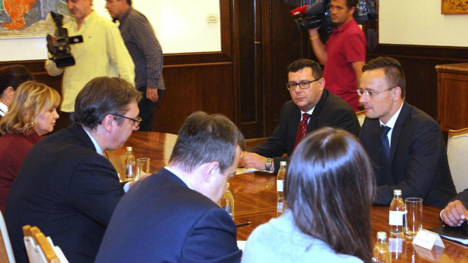 Sijarto: Otvoriti pet poglavlja 1