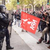 U Parizu protest protiv Makronovih reformi 1