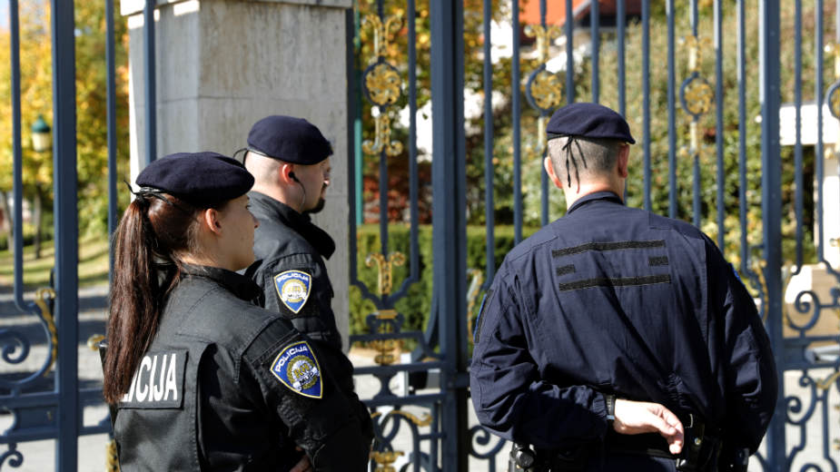 Novi Sad: Uhapšen muškarac koji je iz vazdušne puške ranio devojčicu 1