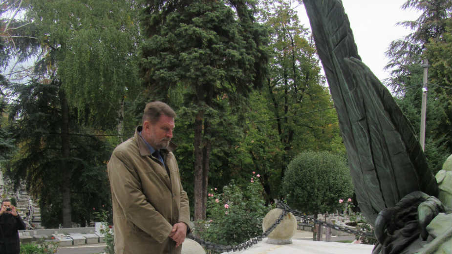 Odata počast braniocima Beograda i žrtvama Banjičkog logora 1