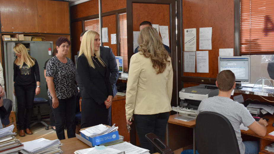 MUP odlučan u borbi protiv trgovine ljudima 1