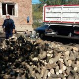 Uručena pomoć samohranoj majci 9