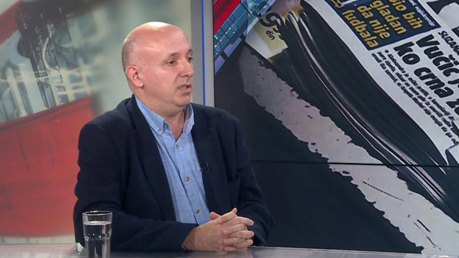 Radomirović (UNS): Većina medija se ponašala odgovorno tokom krize 1