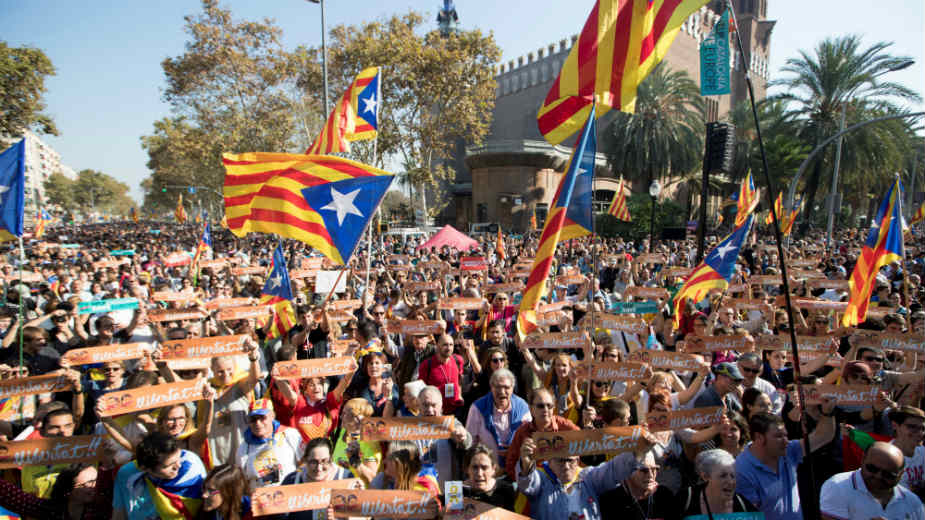 Pućdemon: Pružite otpor Madridu, nenasilan 2