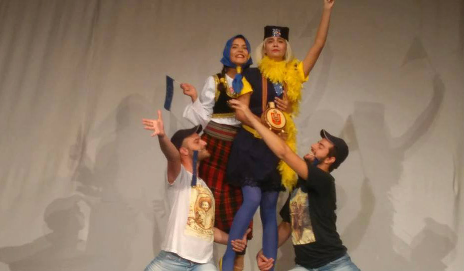 Bre-kabare - stoto izvođenje 1