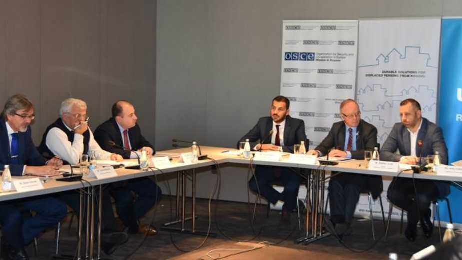 Kozarev: Povratak trajno rešenje 1