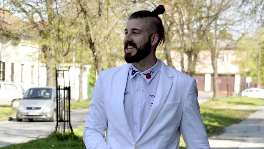 Beli: Zabranjen ulazak gostima iz Dveri 1