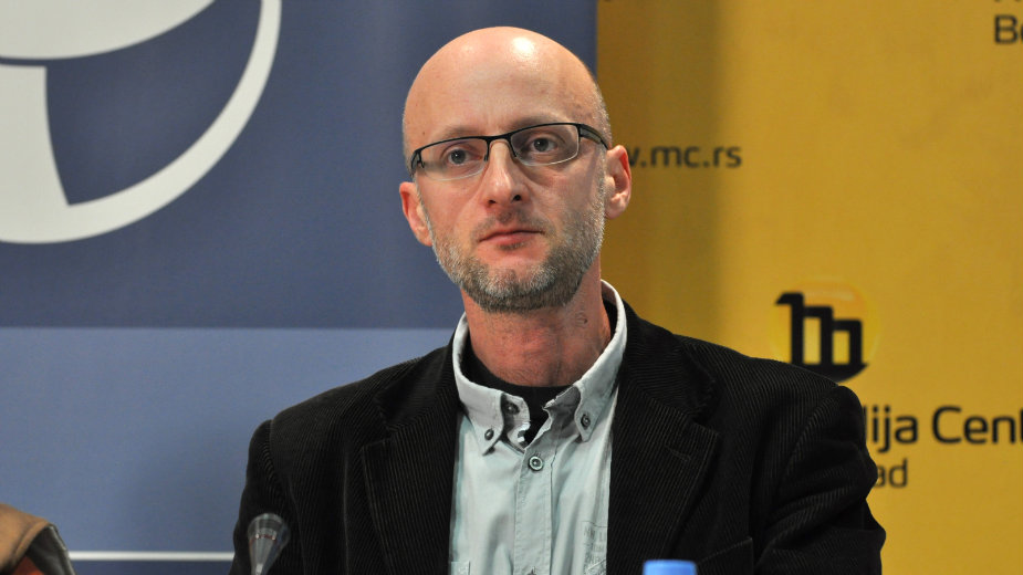 Nenadić: Zvaničnici EU zatvaraju oči 1