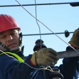 Priključak za struju koči napredak na Duing listi 3