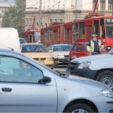 Kiša i radovi usporili saobraćaj 14