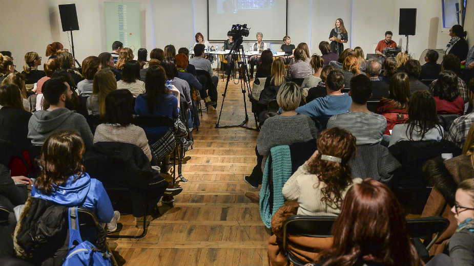 O medijima, odgovornosti, novim generacijama i aktivizmu 1 O medijima, odgovornosti, novim generacijama i aktivizmu 1