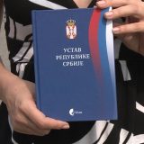 SNP: Ustav Srbije najbolja brana napadima po pitanju Kosova 7