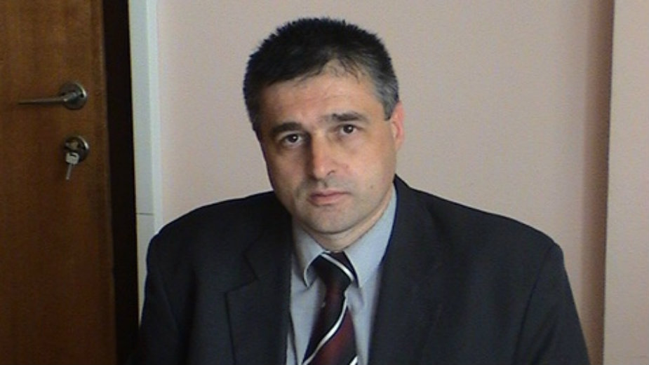 MUP ispituje postupanje policajca koji je tukao građanina (VIDEO) 1