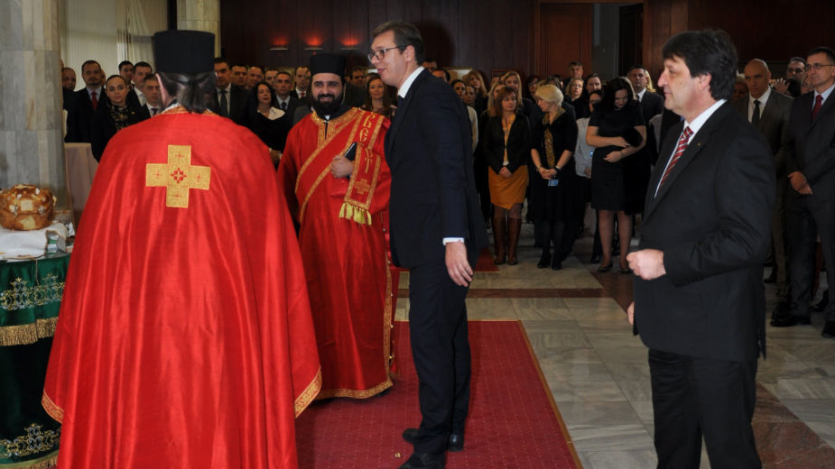 Vučić na krsnoj slavi BIA 1