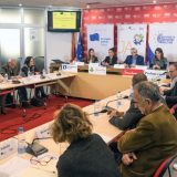 Građani nezadovoljni čekanjem u redovima i neljubaznošću 14