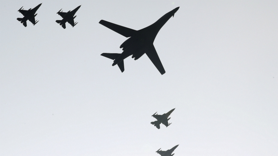  Američki bombarderi iznad Koreje 1