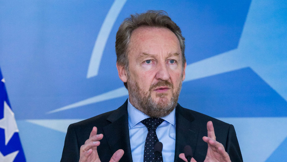 Izetbegović : Skinuti hipoteku zločina sa srpskog naroda 1 Izetbegović : Skinuti hipoteku zločina sa srpskog naroda 1