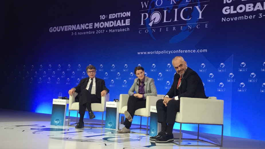 Brnabić: Ne priznajemo Kosovo, ali smo za dijalog 1