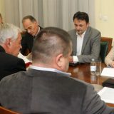 Brnabić sa predstavnicima sindikata Telekoma o položaju zaposlenih 14