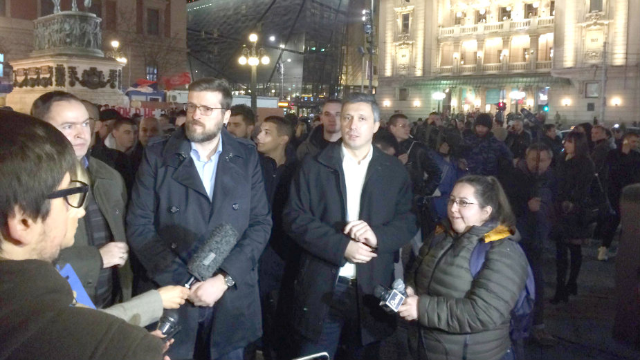 Manji protesti u Beogradu i Novom Sadu zbog presude Mladiću 1