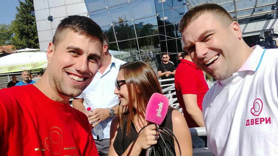 Veštak: Novinarke Pinka nisu imale teške telesne povrede 1