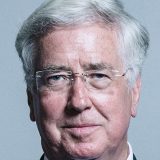 Ostavka ministra odbrane zbog "ruke na kolenu novinarke" 13