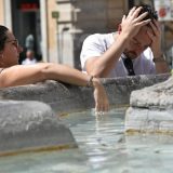 Sunčanica, toplotna iscrpljenost i toplotni udar - kako se zaštititi? 4