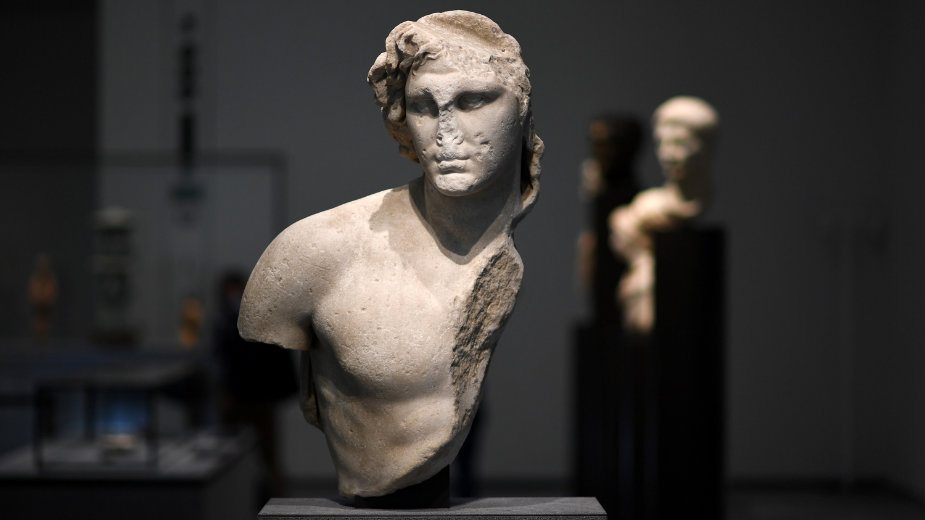 Otvoren muzej Luvr u Abu Dabiju 2