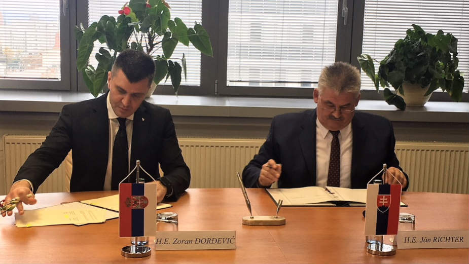 Đorđević: Sprečiti rad na crno 1