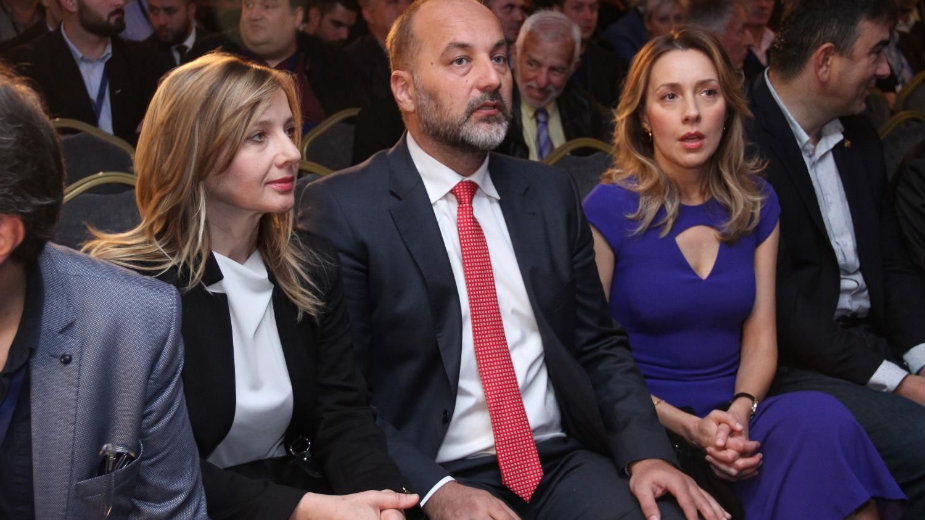 Srđan Škoro dao ostavku da ne bi bio izbačen? 1