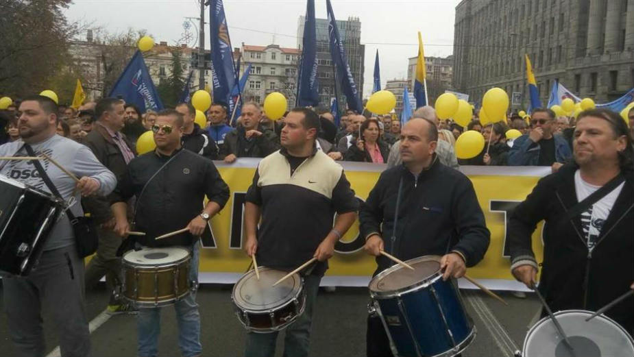 Protest radnika Pošte 1