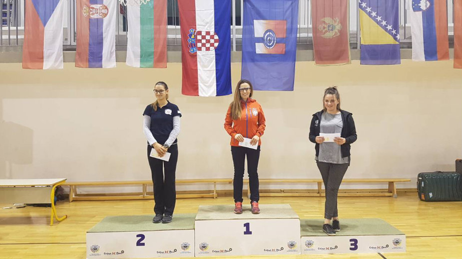 Još tri zlata za srpske strelce u Solinu 1