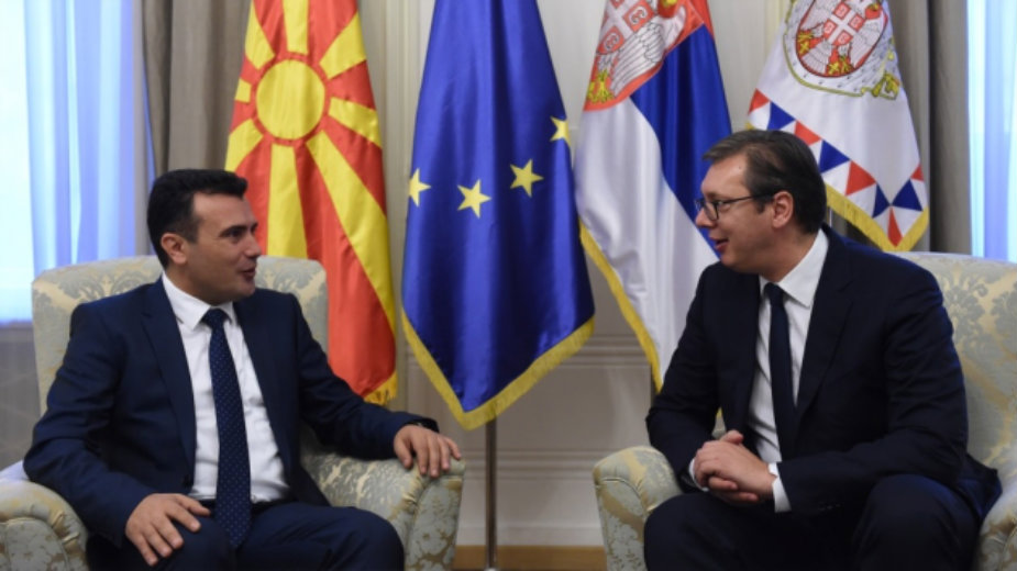 Vučić sutra uručuje Zaevu donaciju u vakcinama 1