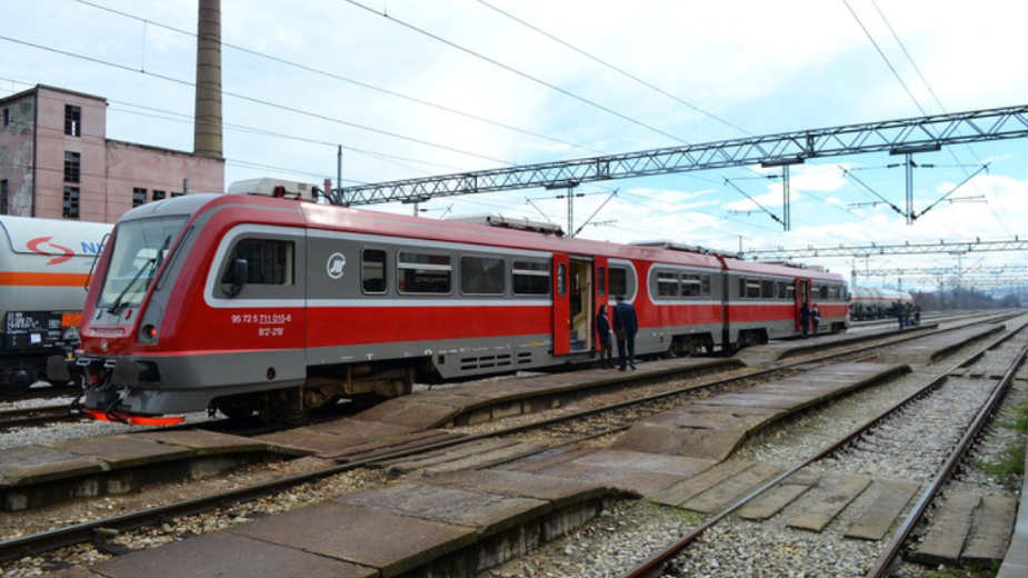 Železnički saobraćaj između Beograda i juga Srbije u prekidu, iskliznule prazne vagon cisterne 1