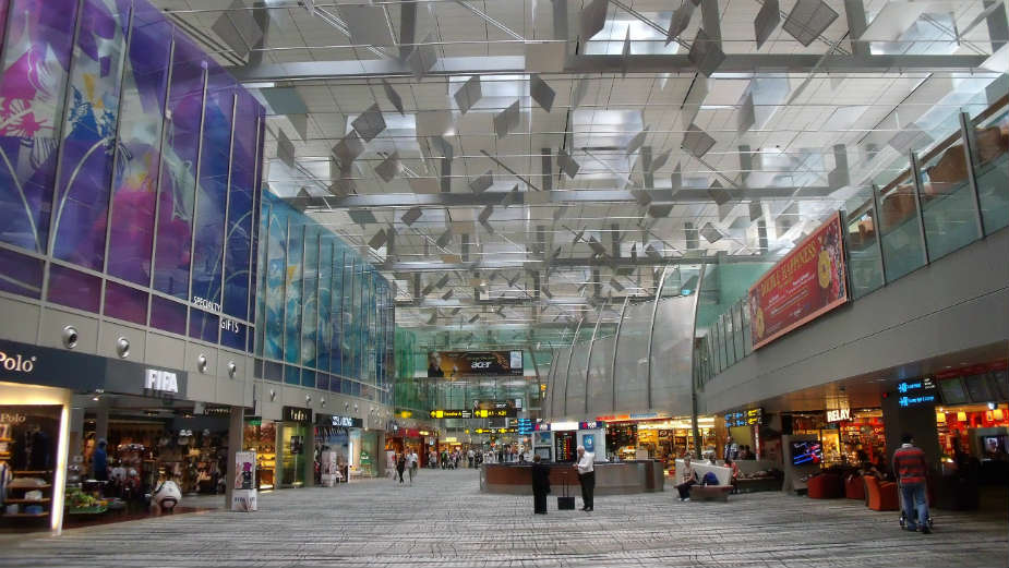 Otkazano više od 1.000 letova 1