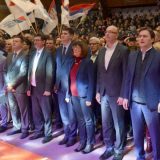 Paketi za Rome nakon mitinga SNS-SPS 15