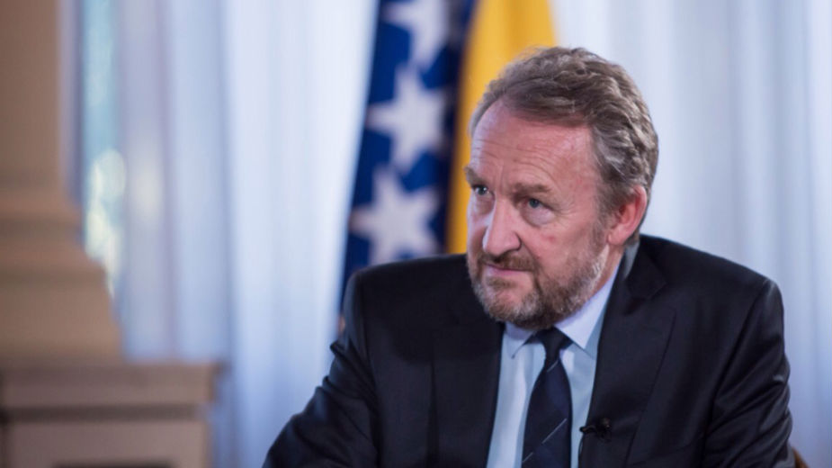 Spreman sam na saradnju sa Vučićem, ali ne na štetu BiH 1 Spreman sam na saradnju sa Vučićem, ali ne na štetu BiH 1