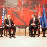 Izetbegović se zalaže za "avnojevske granice" između Srbije i BiH 3